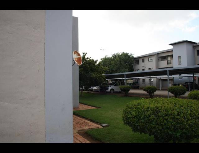 2 BEDROOM APARTMENT FOR SALE IN EVELEIGH